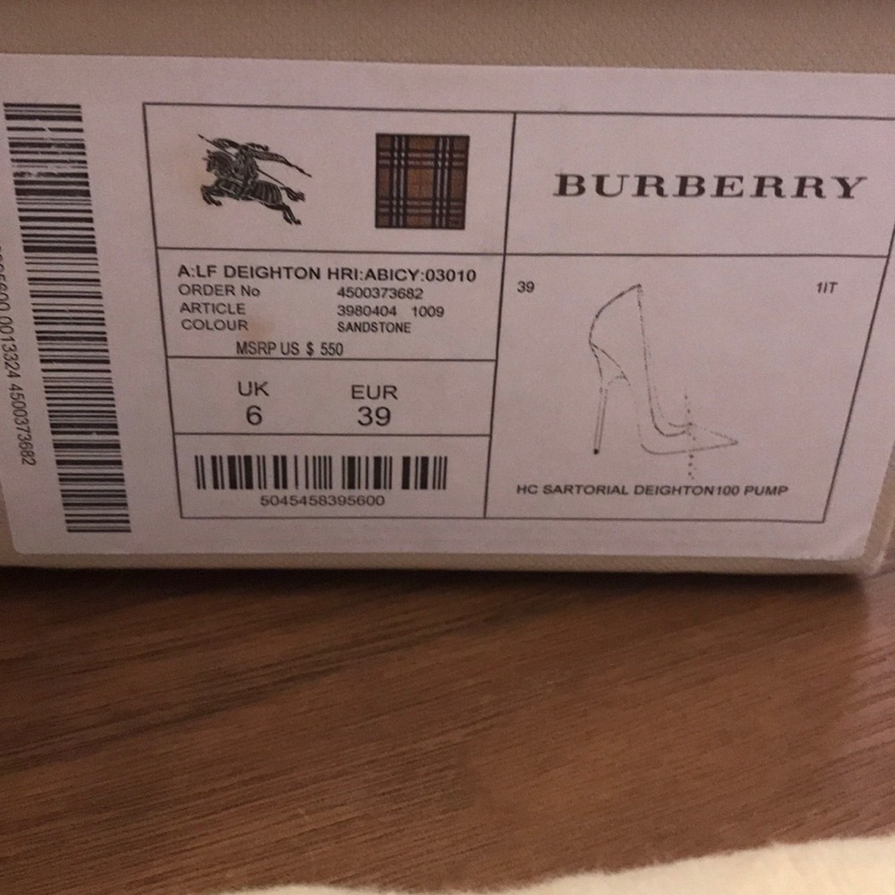 Burberry pumps - Picture 4 of 8